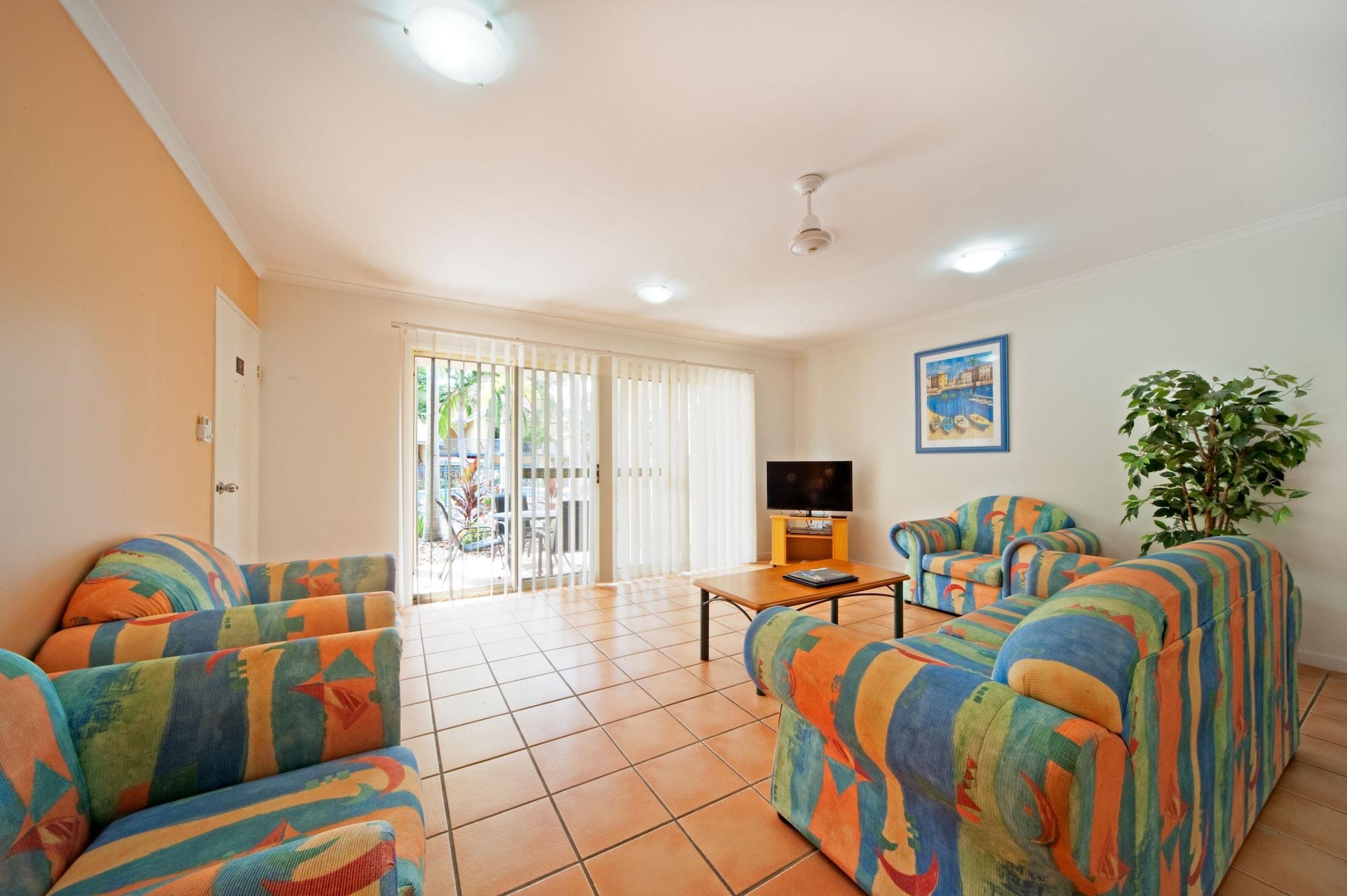 At Beach Court Holiday Villas Airlie Beach Zewnętrze zdjęcie